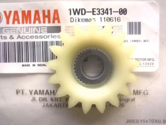 YAMAHA MT25 R25 2015-2020 MODELE UYUMLU YAĞ POMPA AVARE DİŞLİSİ ORJİNAL 1WD-E3341-00 - Resim 2