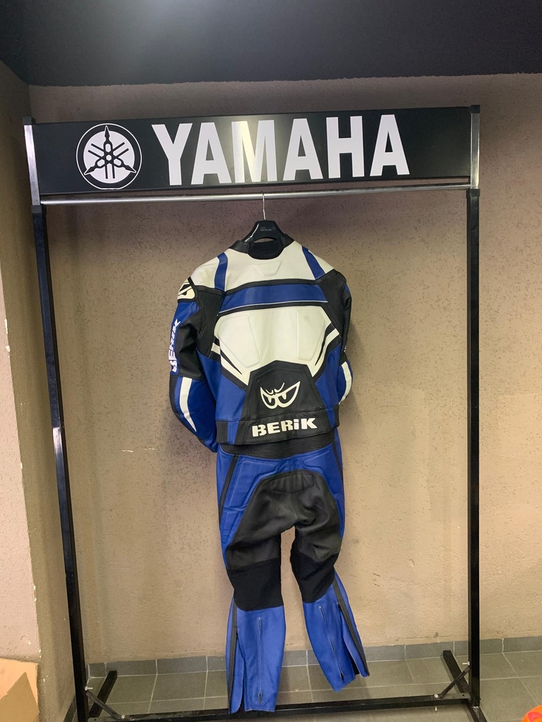 BERİK İKİ PARÇALI DERİ MOTOSİKLET TULUMU MAVİ BEYAZ SİYAH