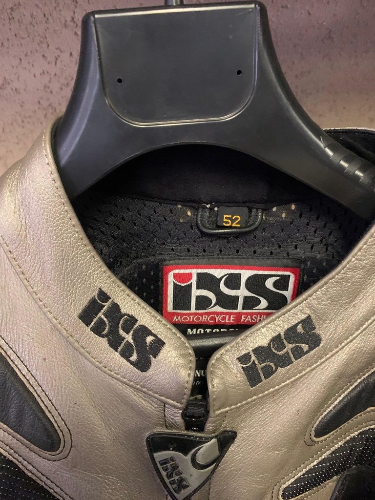 İXS İKİ PARÇALI DERİ MOTOSİKLET TULUMU 