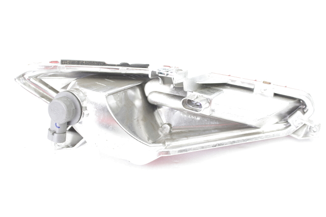 YAMAHA XMAX 250 400 SAĞ ARKA STOP KOMPLE 2014-2017