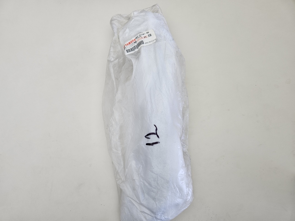 YAMAHA MT-10 SAĞ ARKA KUYRUK KAPAK 2016-2020