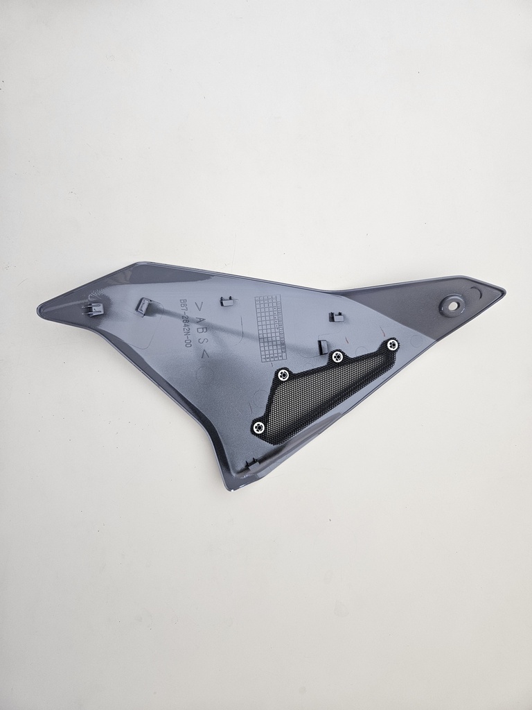 YAMAHA MT-10 SAĞ YAN KAPAK 2016-2020 