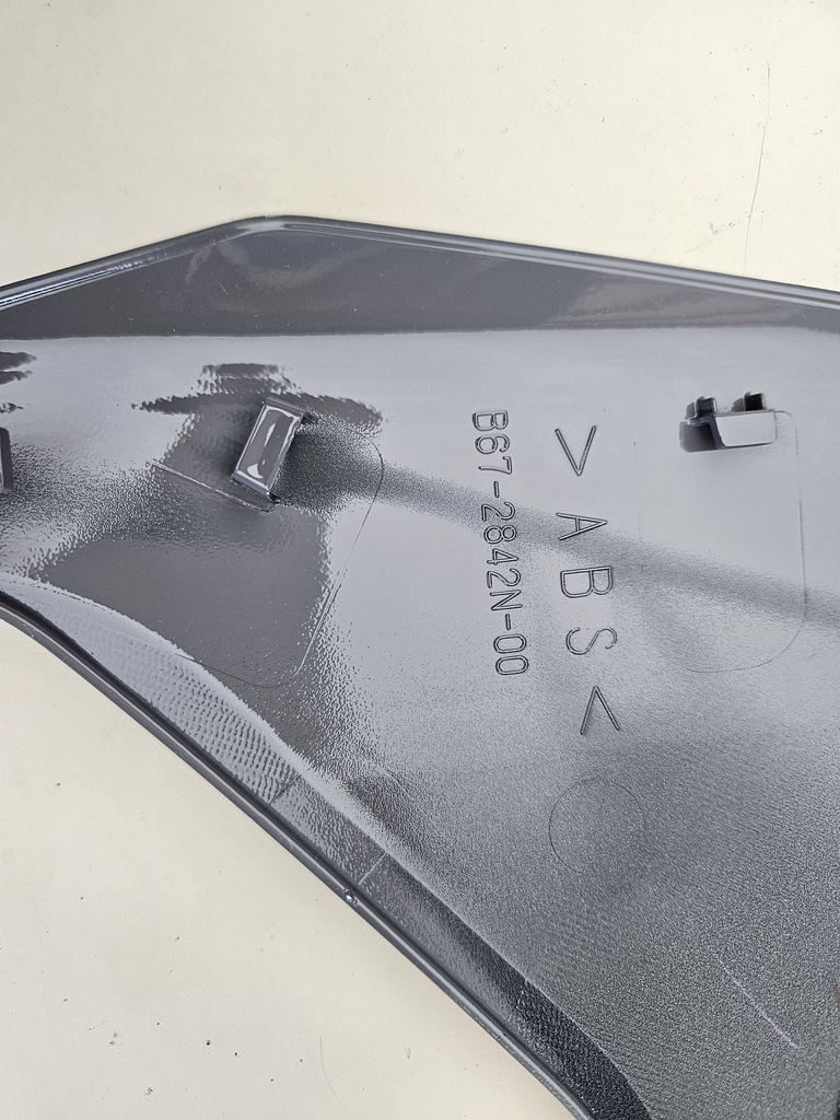 YAMAHA MT-10 SAĞ YAN KAPAK 2016-2020 