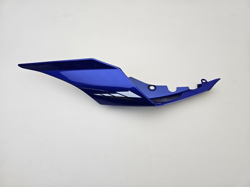 YAMAHA YZF R1 SAĞ ARKA KUYRUK KAPAK MAVİ 2015