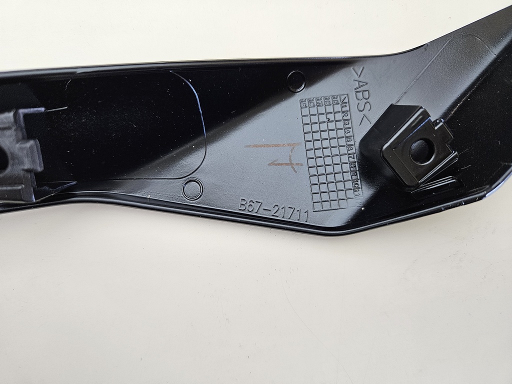 YAMAHA MT-10 SOL ARKA KUYRUK DIŞ KAPAK 2016-2020 