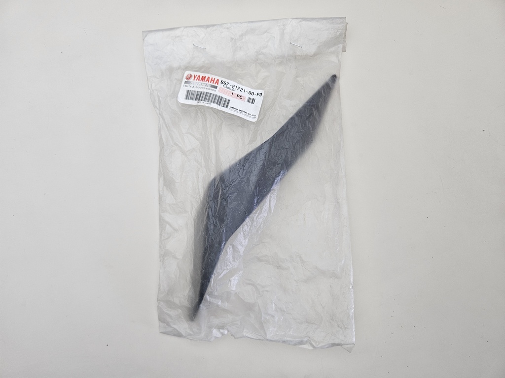 YAMAHA MT-10 SAĞ ARKA KUYRUK DIŞ KAPAK 2016-2020 