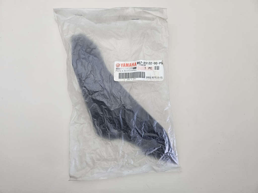 YAMAHA MT-10 FAR ÜST SOL KAPAK MAT SİYAH 2016-2020 