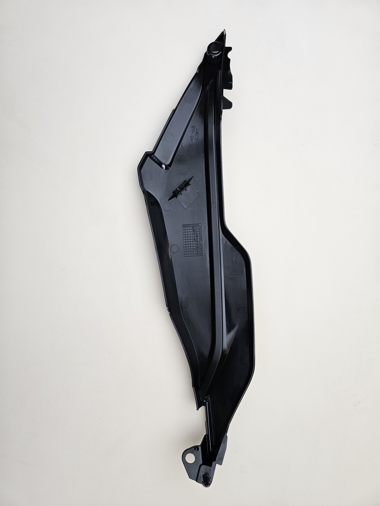 YAMAHA TRACER 900 DEPO ALT KAPAK SOL 2015-2017