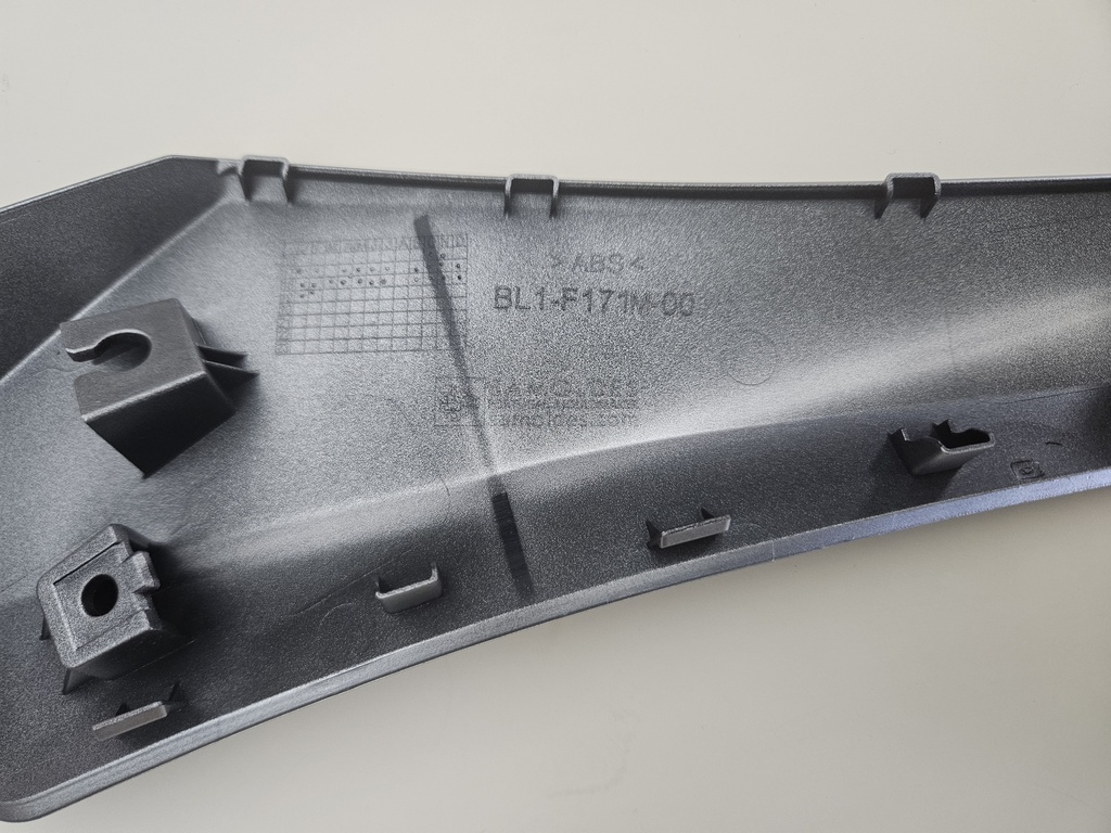 YAMAHA XMAX 125 250 300 400 SAĞ MARŞPİYEL 2018-2023