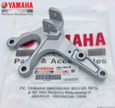 YAMAHA YZF R25 MT25 SAĞ SÜRÜCÜ BASAK BRAKETİ 2014-2025