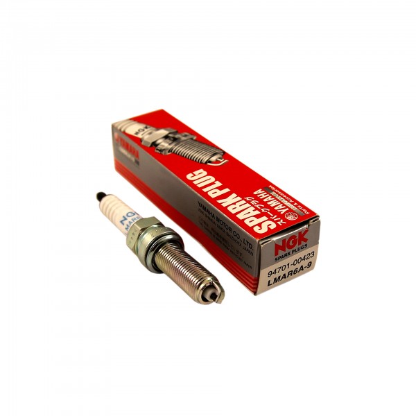 YAMAHA LMAR6A-9 NGK BUJİ