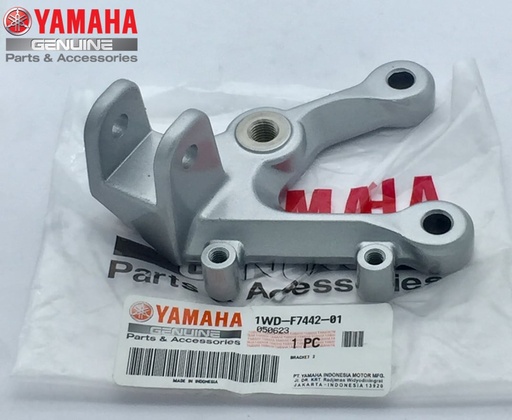 [1WDF74420100] YAMAHA YZF R25 MT25 SOL SÜRÜCÜ BASAK BRAKETİ 2015-2025